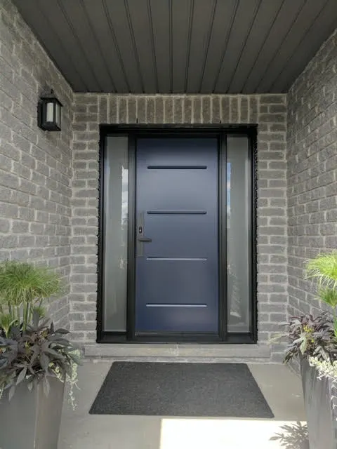 Vogue style steel door copy