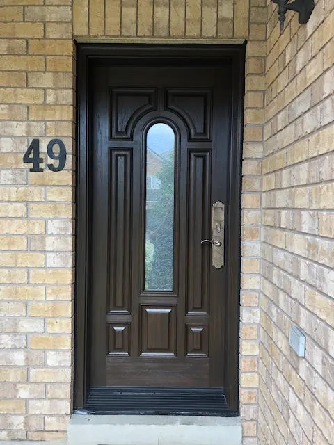 fiberglass-doors-installation-toronto-center-window