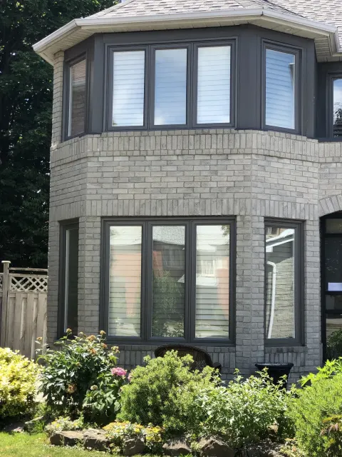 vinyl-windows-replacement-toronto-multiple-bow-turret