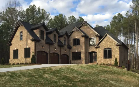 tilt-turn-windows-installation-toronto-installer-colonial-country