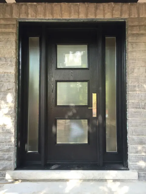 fiberglass-doors-installation-toronto-oak-grain-with-glass