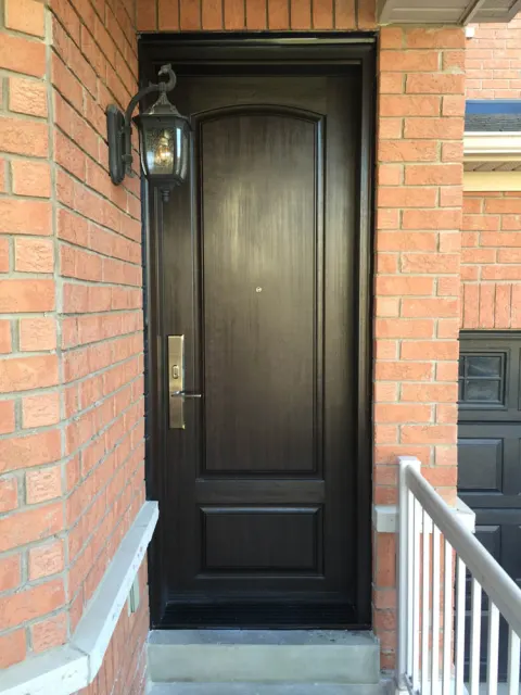 fiberglass-doors-installation-toronto-narrow-railing