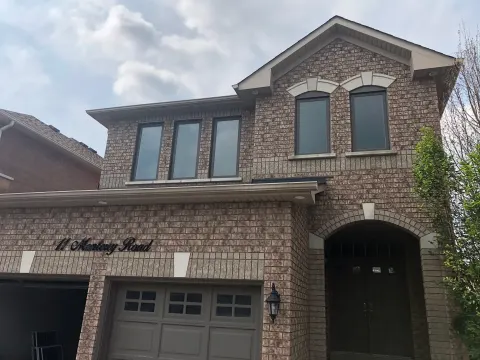 vinyl-windows-replacement-toronto-newer-suburb