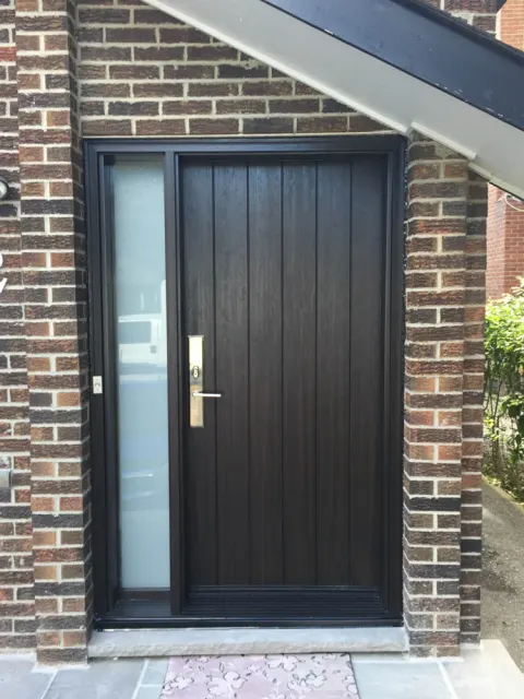 fiberglass-doors-installation-toronto-just-right