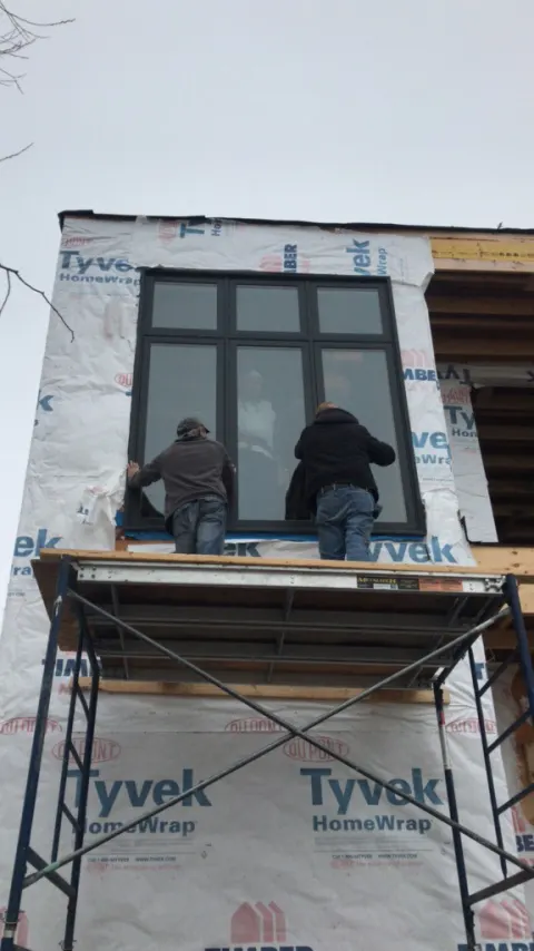 vinyl-windows-replacement-toronto-low-e